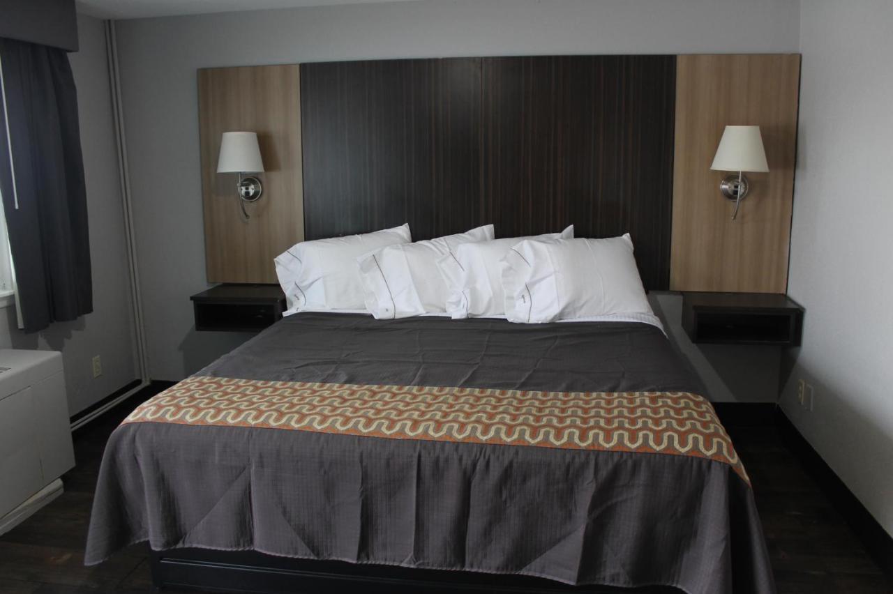 The Route 62 Motel Tonawanda Extérieur photo