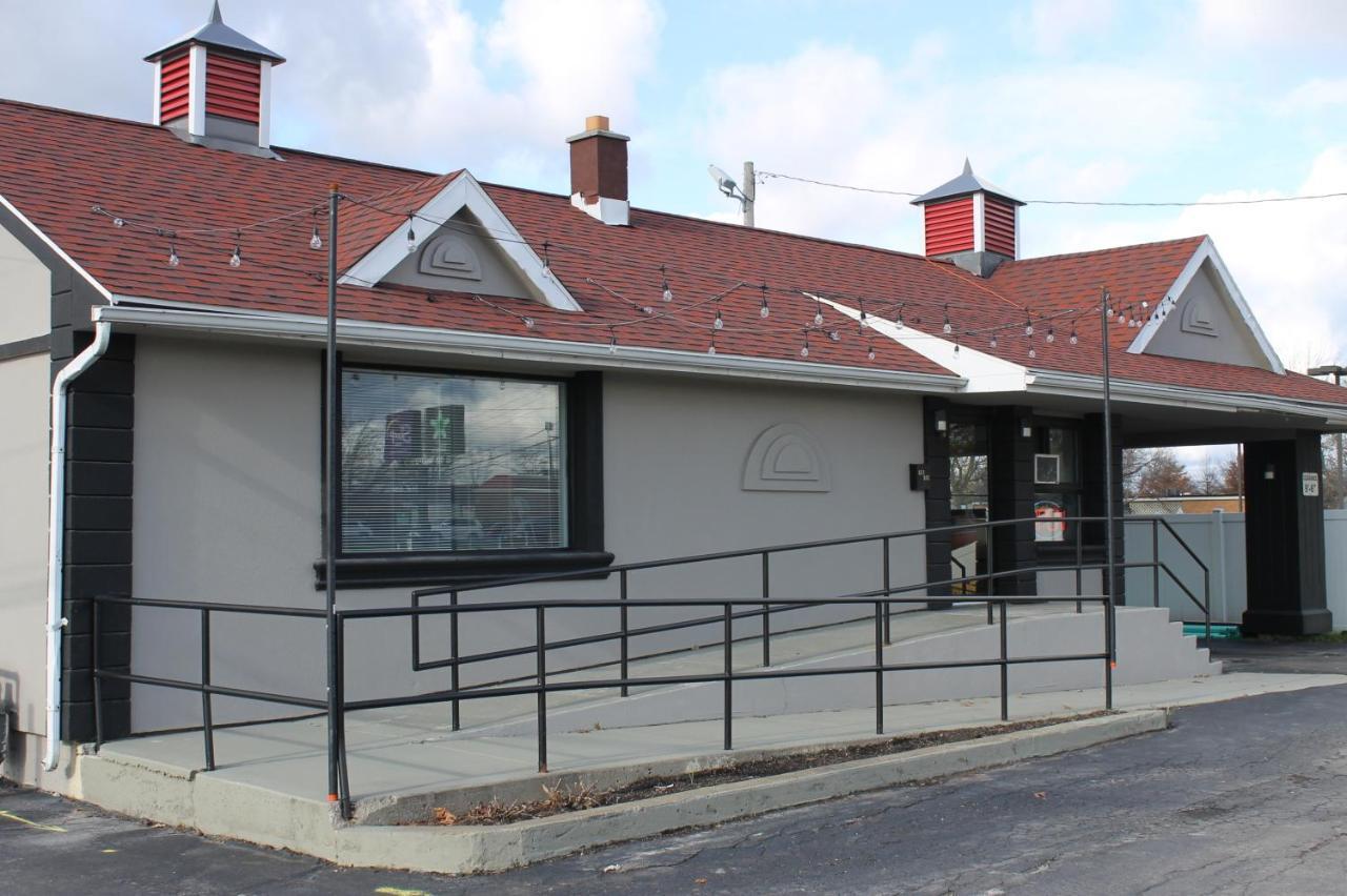 The Route 62 Motel Tonawanda Extérieur photo